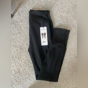 Alo Yoga Black Leggings